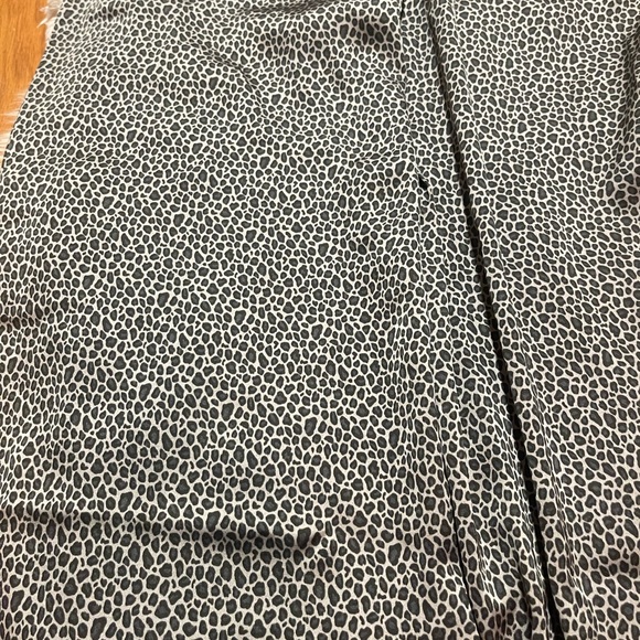 SzL Barefoot Dreams Satin Pajama Pants - Picture 14 of 14